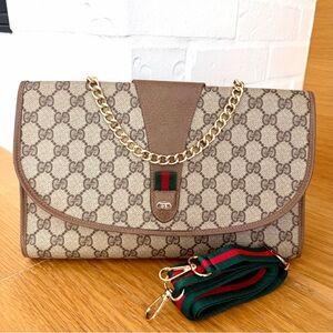 Gucci Authentic Monogram Sherry Line Clutch / Shoulder Bag